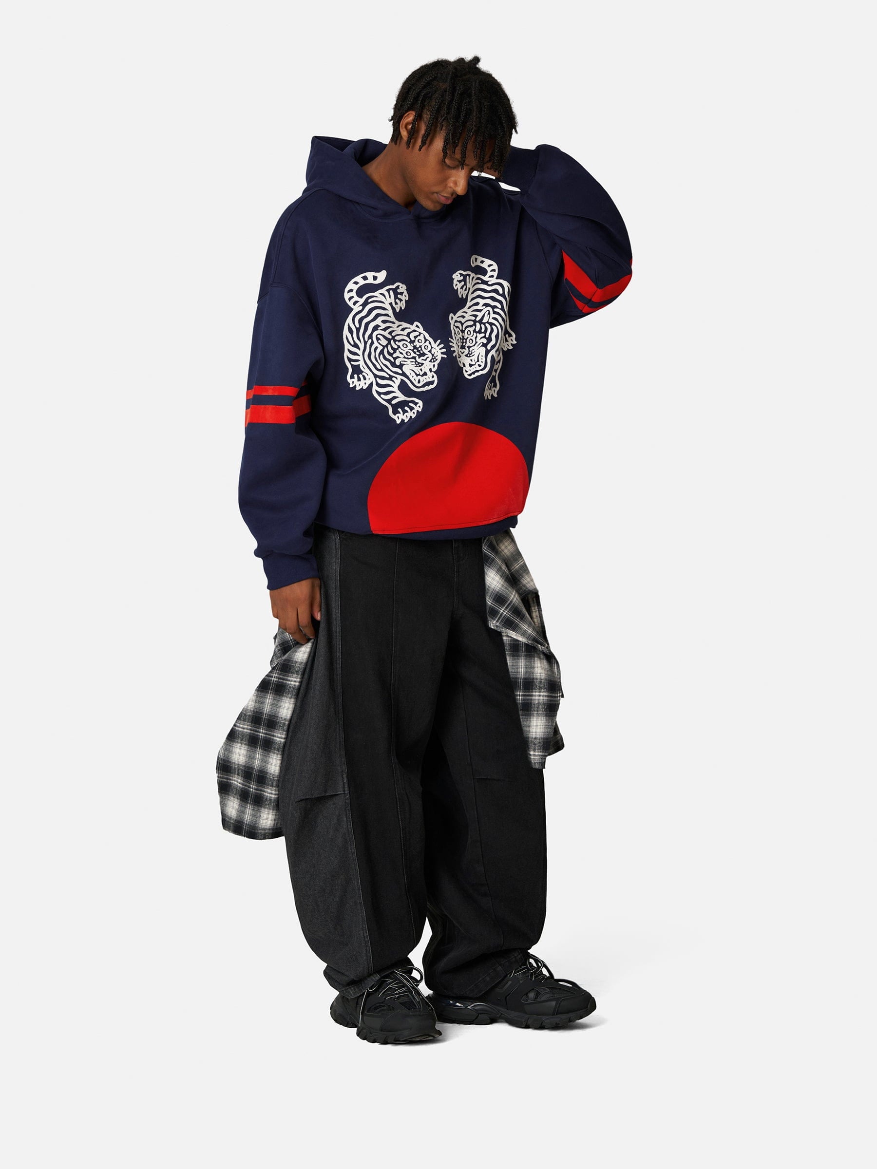 Alternative view of Aelfric Eden Oversized  Embroidery Tiger Hoodie