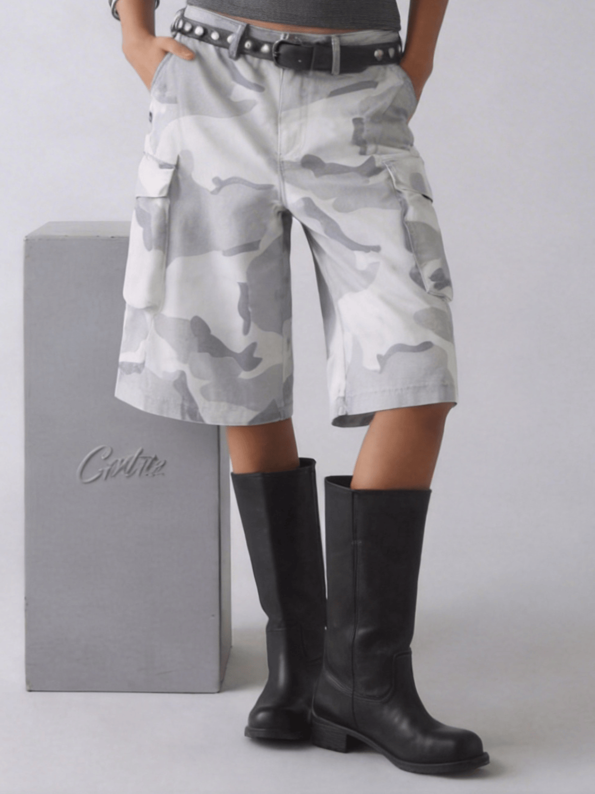 Aelfric Eden Multi Pocket Camo Shorts